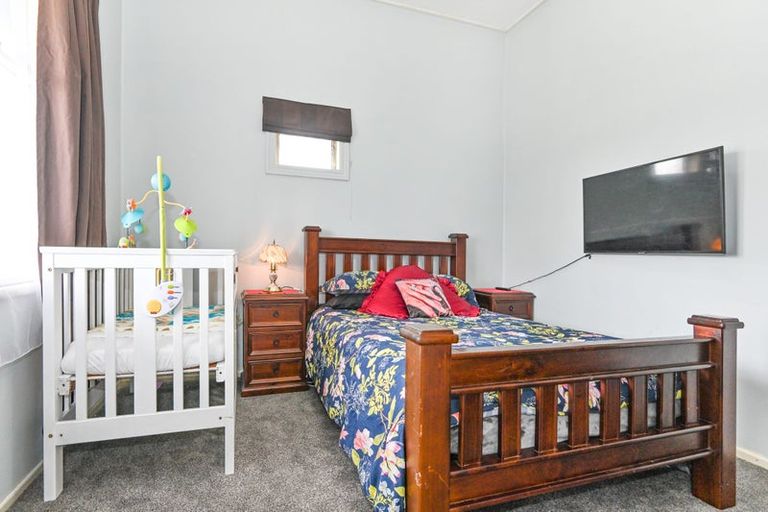 Photo of property in 307 Park Road South, Akina, Hastings, 4122