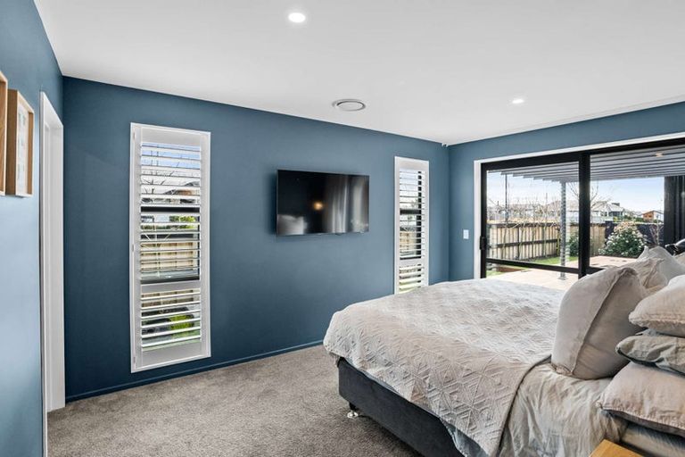 Photo of property in 65 Te Kohanga Drive, Pegasus, 7612