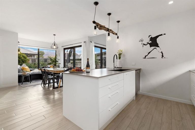 Photo of property in 11 Violet Way, Lower Shotover, Queenstown, 9304