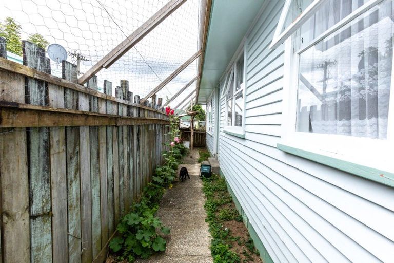 Photo of property in 17 Station Road, Paeroa, 3600