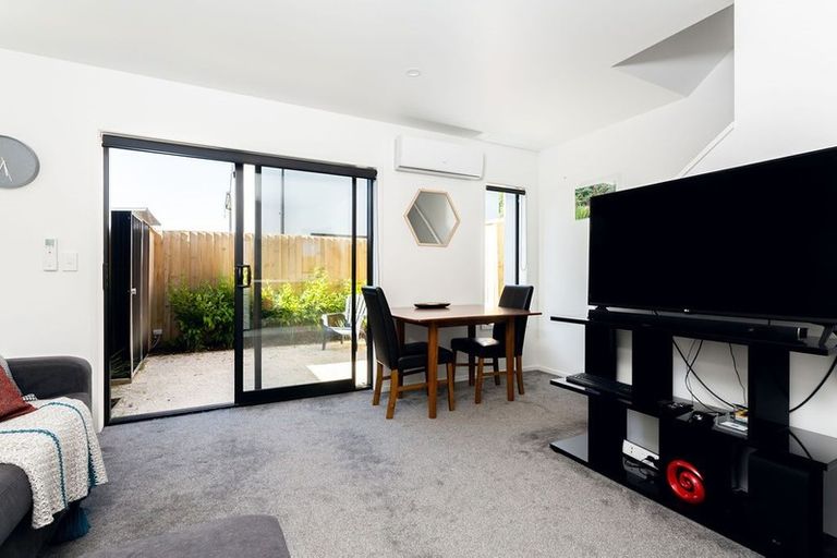 Photo of property in 2/269 Barbadoes Street, Christchurch Central, Christchurch, 8011
