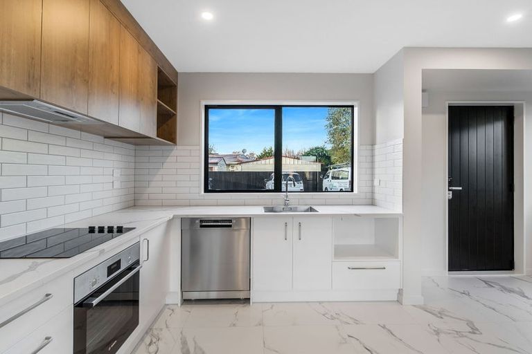 Photo of property in 1/140 Saint Albans Street, St Albans, Christchurch, 8014