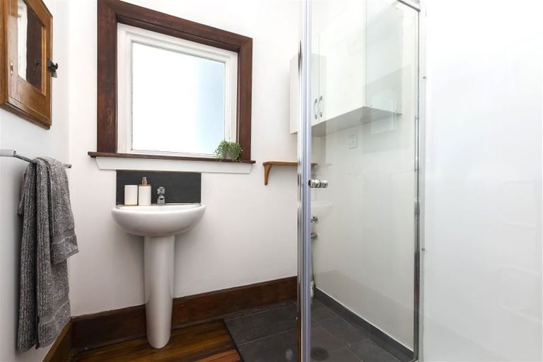 Photo of property in 23 Mathesons Road, Phillipstown, Christchurch, 8011