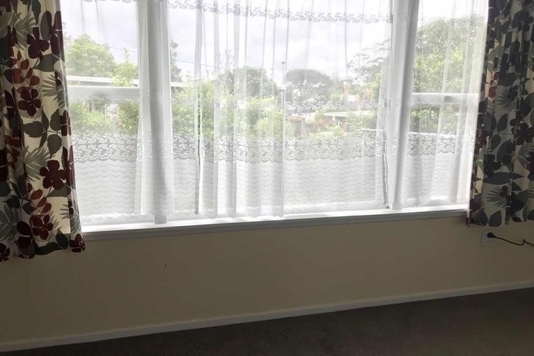 Photo of property in 58 Glendale Road, Glen Eden, Auckland, 0602