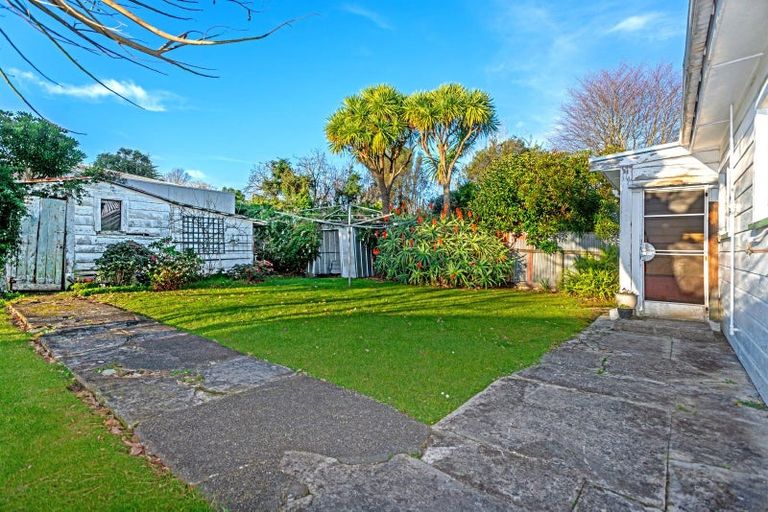 Photo of property in 104 Iranui Road, Inner Kaiti, Gisborne, 4010