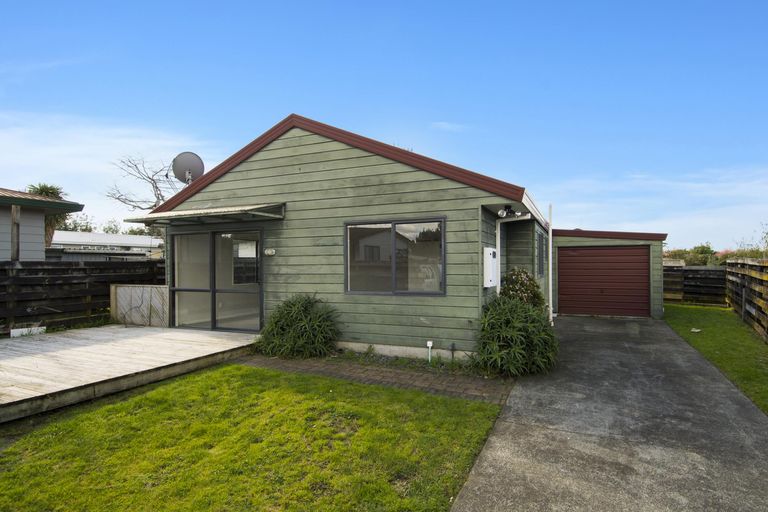 Photo of property in 12a College Place, Poike, Tauranga, 3112