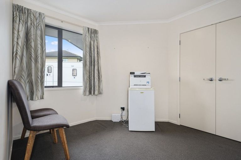 Photo of property in 43 Norm Freeman Drive, Te Puke, 3119