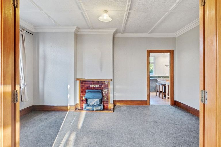 Photo of property in 8 Annandale Avenue, Takaro, Palmerston North, 4410