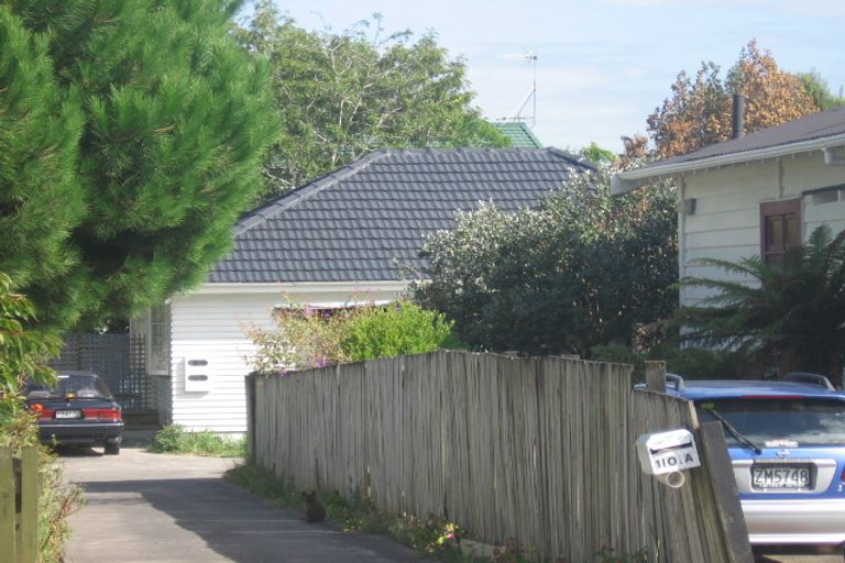 Photo of property in 1/110 Lynwood Road, New Lynn, Auckland, 0600