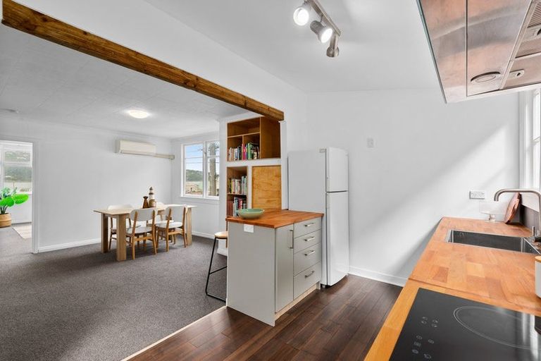 Photo of property in 155 Ravensbourne Road, Ravensbourne, Dunedin, 9022