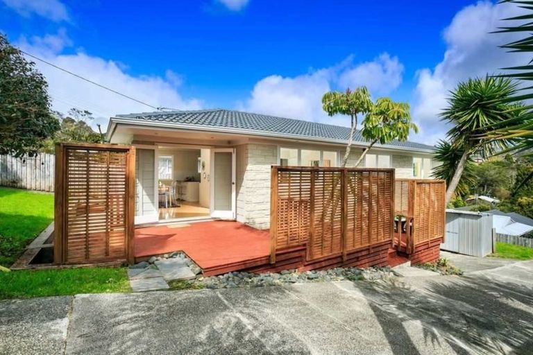 Photo of property in 54 Stanley Road, Glenfield, Auckland, 0629
