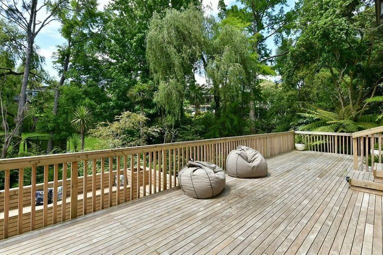 Photo of property in 6a Freya Place, Torbay, Auckland, 0630