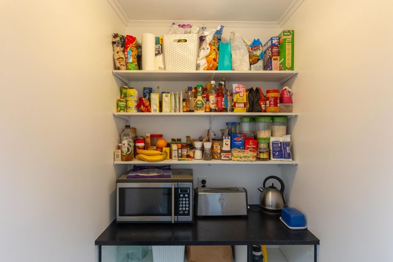 Photo of property in 21 Cardiff Street, Awapuni, Palmerston North, 4412