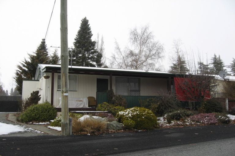 Photo of property in 24 Glenbrook Crescent, Twizel, 7901