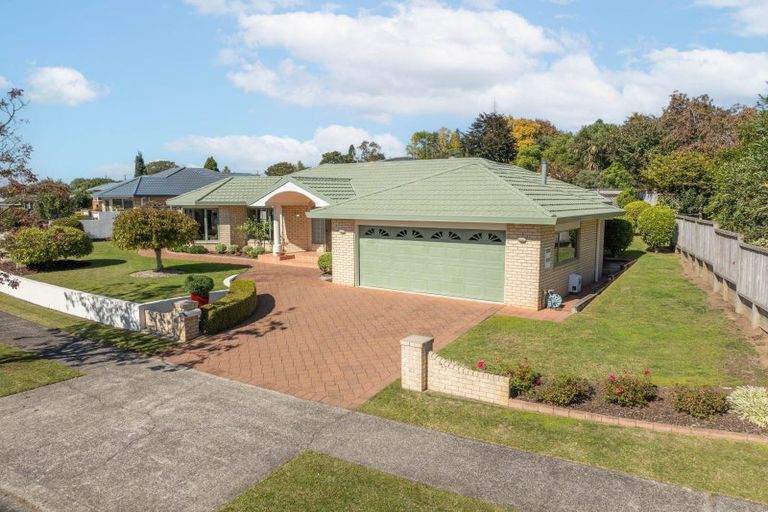 Photo of property in 32 Willow Grove, Morrinsville, 3300