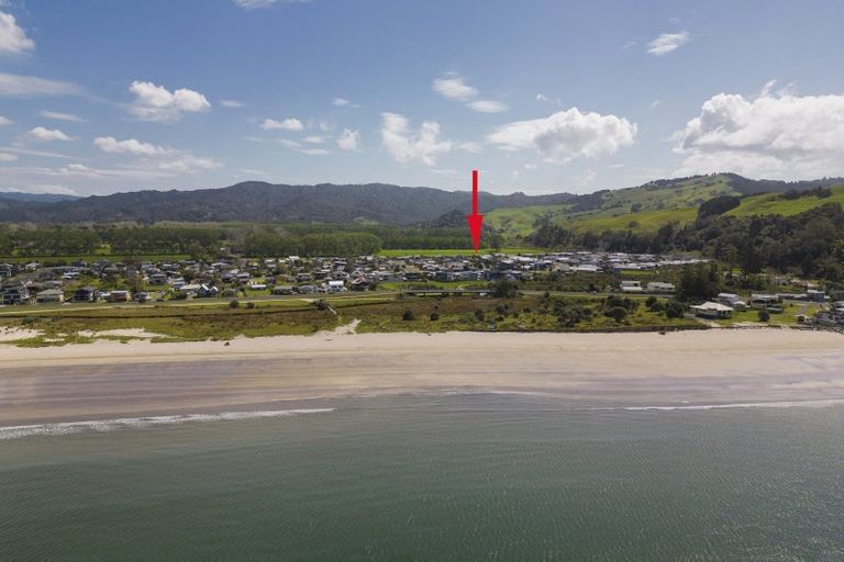Photo of property in 27 Captain Wood Avenue, Whitianga, 3510
