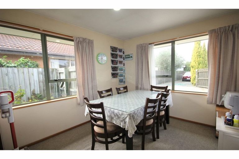Photo of property in 93a Bassett Street, Burwood, Christchurch, 8083