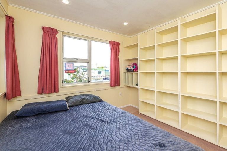 Photo of property in 63b Polson Street, Castlecliff, Whanganui, 4501