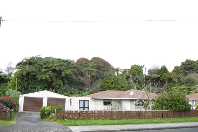 Photo of property in 83 Awanui Street, Merrilands, New Plymouth, 4312