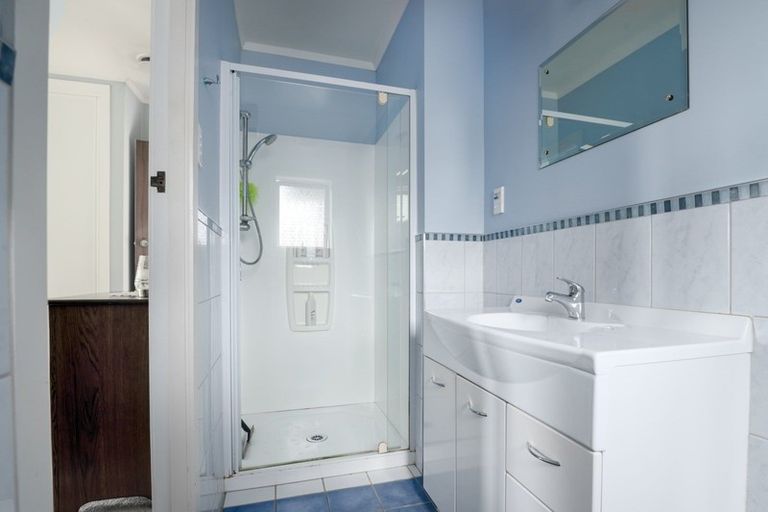 Photo of property in 15 Dalbeth Place, Matangi, Hamilton, 3284