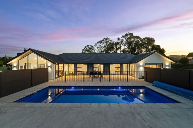 Photo of property in 32 Hardings Road, Riverlands, Blenheim, 7274