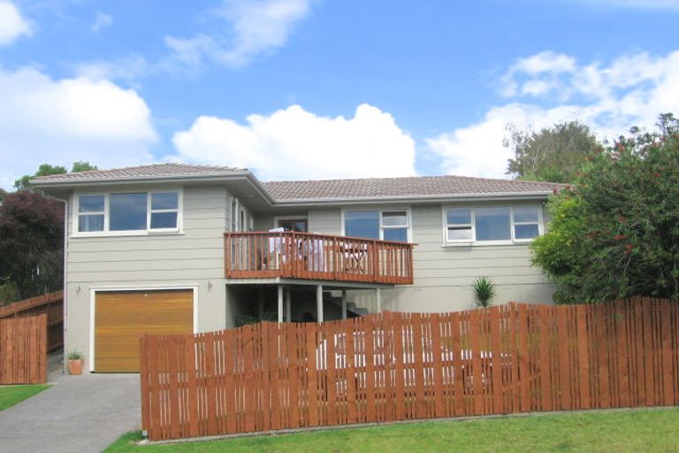 Photo of property in 50 Lemnos Place, Titirangi, Auckland, 0604