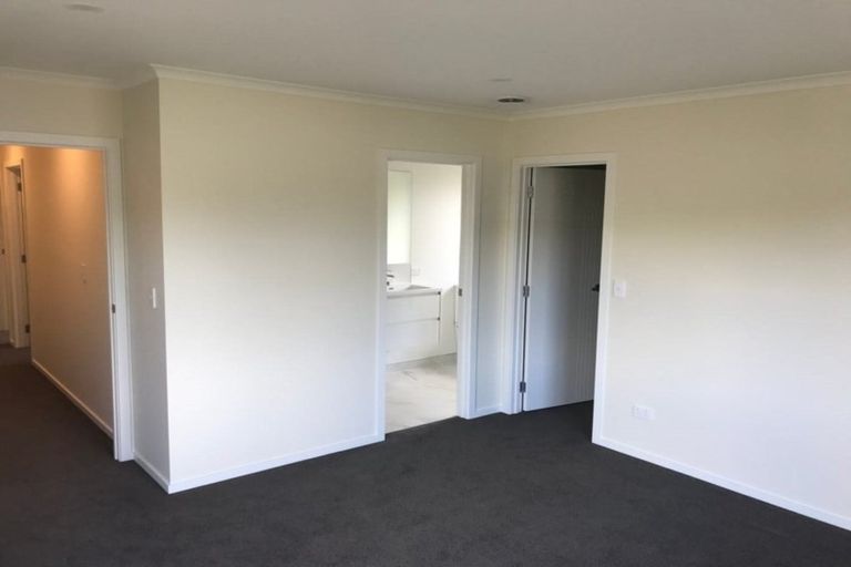 Photo of property in 11 Waikaka Place, Rototuna North, Hamilton, 3210