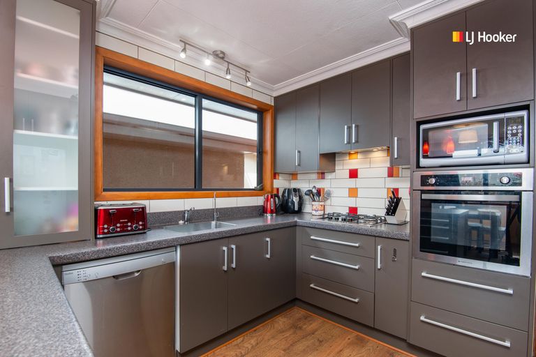 Photo of property in 27 Forfar Street, Mosgiel, 9024