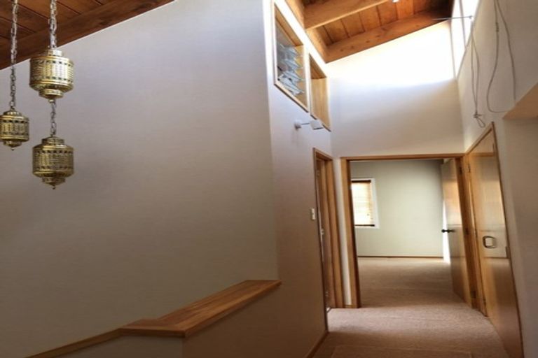 Photo of property in 92 Ranfurly Road, Alfriston, Auckland, 2105