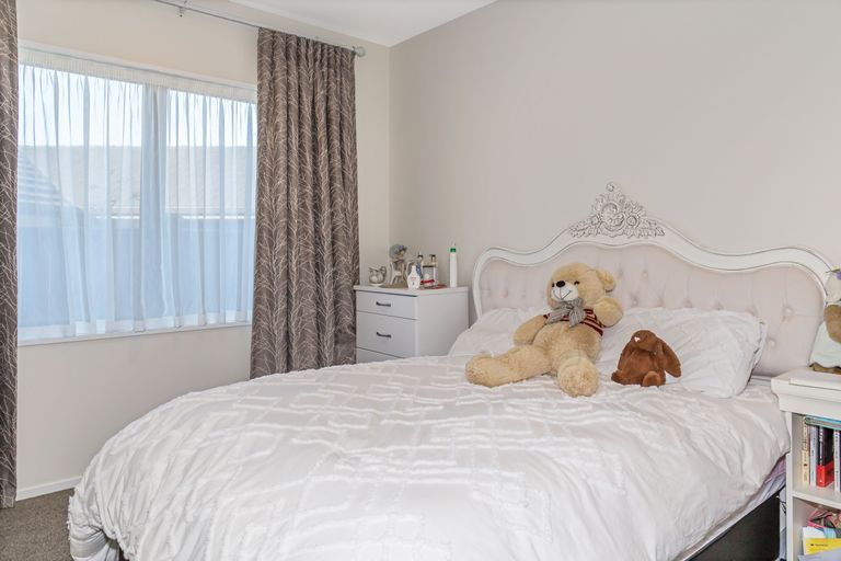 Photo of property in 13 Pitsaw Lane, Silverdale, 0932