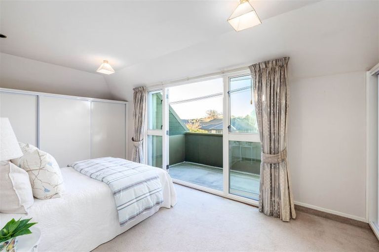 Photo of property in 4 Woodford Terrace, Ilam, Christchurch, 8053