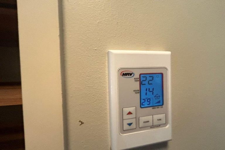 Photo of property in 1050 Papamoa Beach Road, Papamoa Beach, Papamoa, 3118