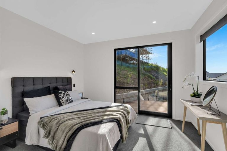 Photo of property in 13 Round Hill Rise, Cracroft, Christchurch, 8022