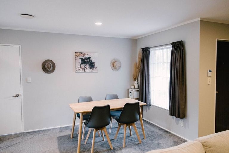 Photo of property in 1 Marbella Drive, Massey, Auckland, 0614