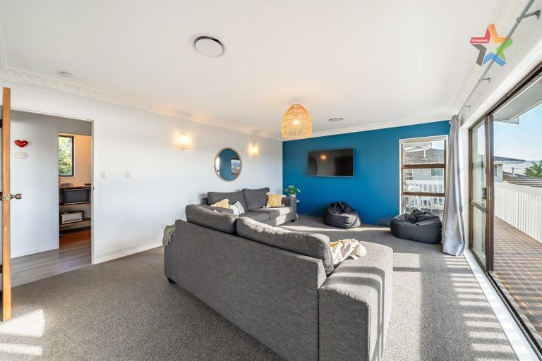 Photo of property in 90 Tweed Road, Papakowhai, Porirua, 5024