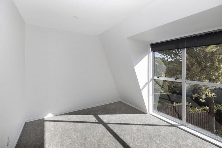 Photo of property in 2/22c Egmont Place, Bishopdale, Christchurch, 8051