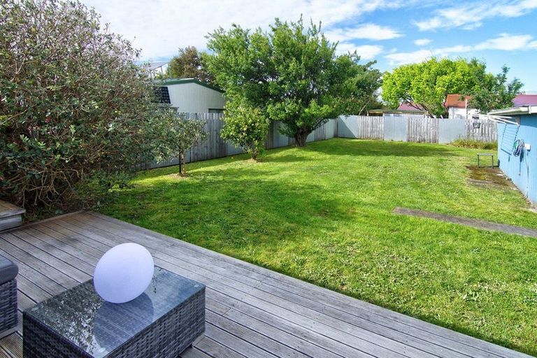 Photo of property in 14 William Benton Street, Featherston, 5710