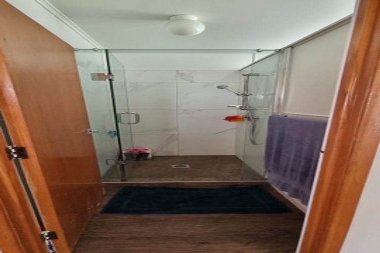 Photo of property in 44 Compton Street, Hillcrest, Auckland, 0627