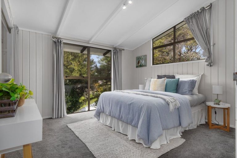 Photo of property in 25 Solander Place, Whitby, Porirua, 5024