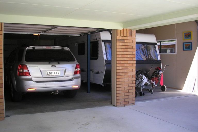 Photo of property in 32 Vale Street, Otumoetai, Tauranga, 3110