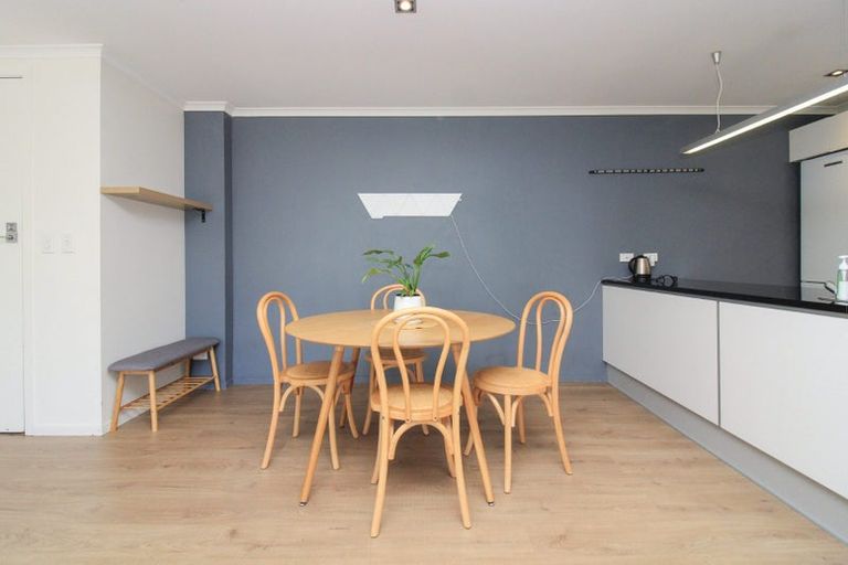 Photo of property in Bellagio Apartments, 4e/39 Taranaki Street, Te Aro, Wellington, 6011