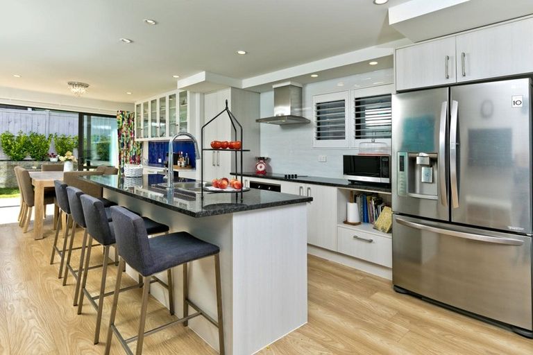 Photo of property in 16 Toia Lane, Silverdale, 0932