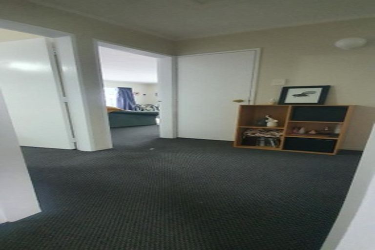 Photo of property in 58a Gemstone Drive, Birchville, Upper Hutt, 5018