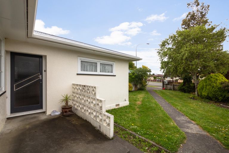 Photo of property in 93a College Street, Awapuni, Palmerston North, 4412