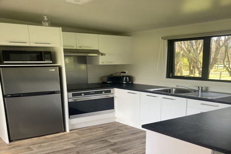 Photo of property in 2/1100a Coast Road, Wainuiomata Coast, Wainuiomata, 5373