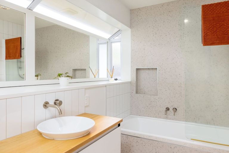 Photo of property in 2/16 Wakatu Avenue, Moncks Bay, Christchurch, 8081