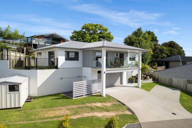 Photo of property in 62 Kinloch Drive, Bethlehem, Tauranga, 3110