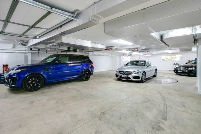 Photo of property in 26 Cameron Road, Bluff Hill, Napier, 4110