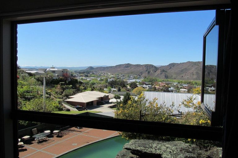 Photo of property in 26 Aronui Road, Bridge Hill, Alexandra, 9320