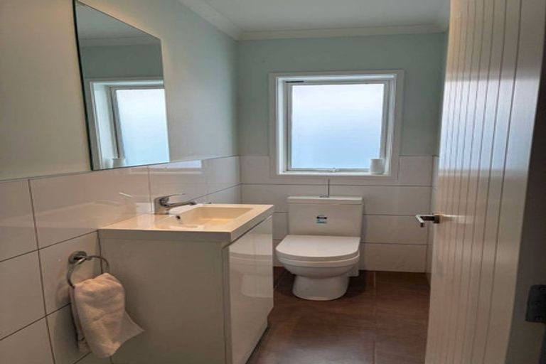 Photo of property in 18a Nathan Street, Tawa, Wellington, 5028